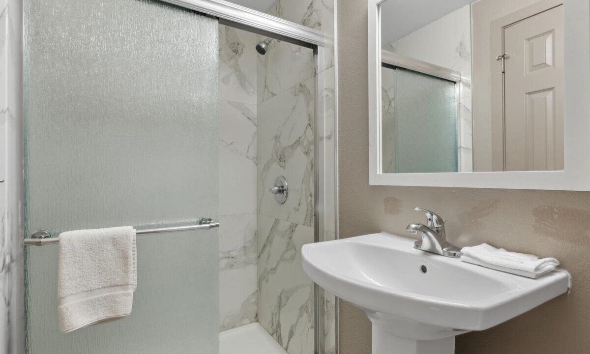 Photo of Bathroom in Edison