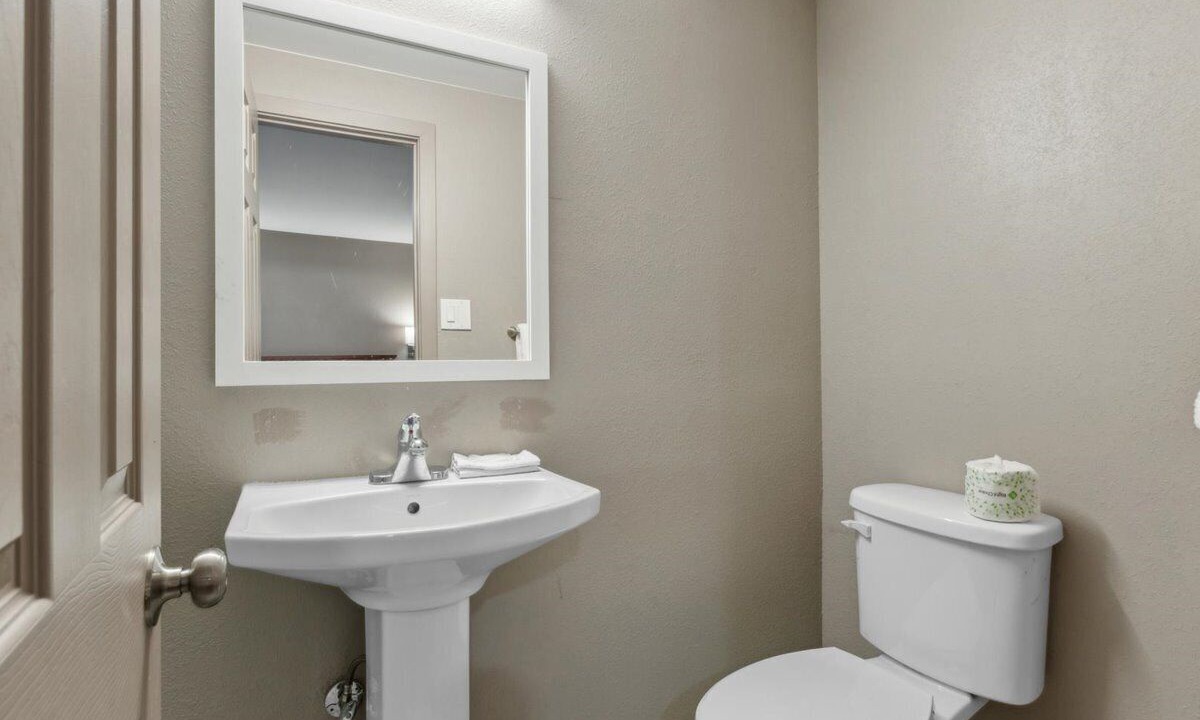 Photo of Bathroom in Edison