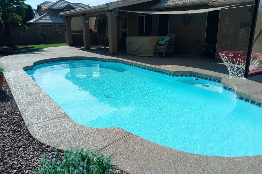 Photo of Outdoor in Superstition Springs
