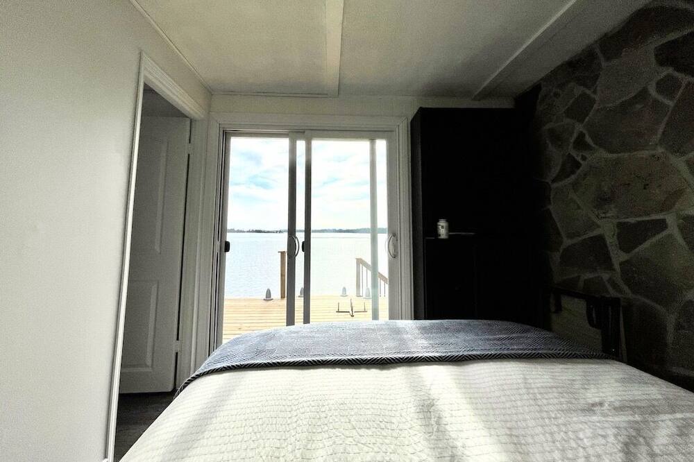 Photo of Bedroom in North Kawartha