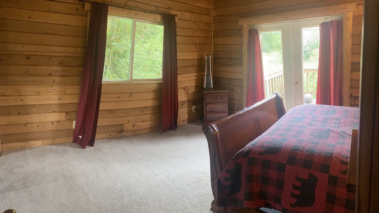 Photo of Others in Forks