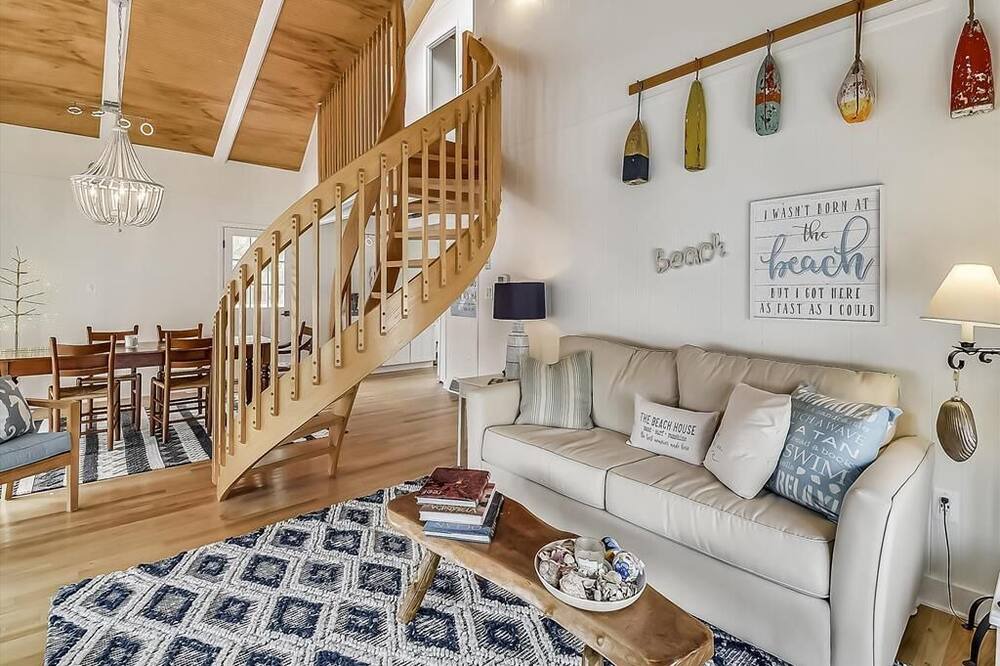 Photo of Livingroom in South Bethany