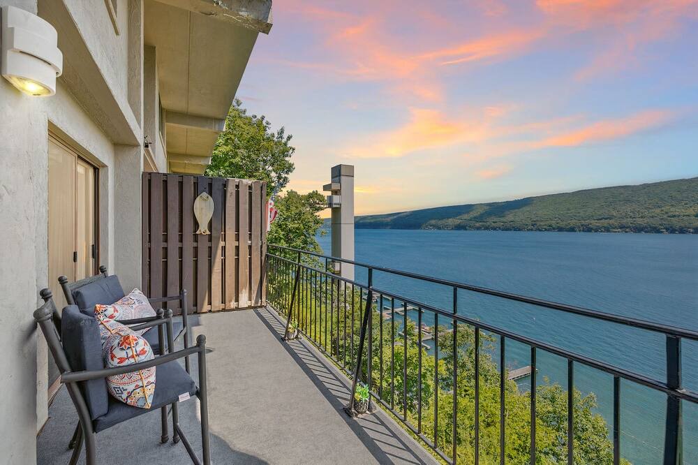 Photo of Outdoor in Naples