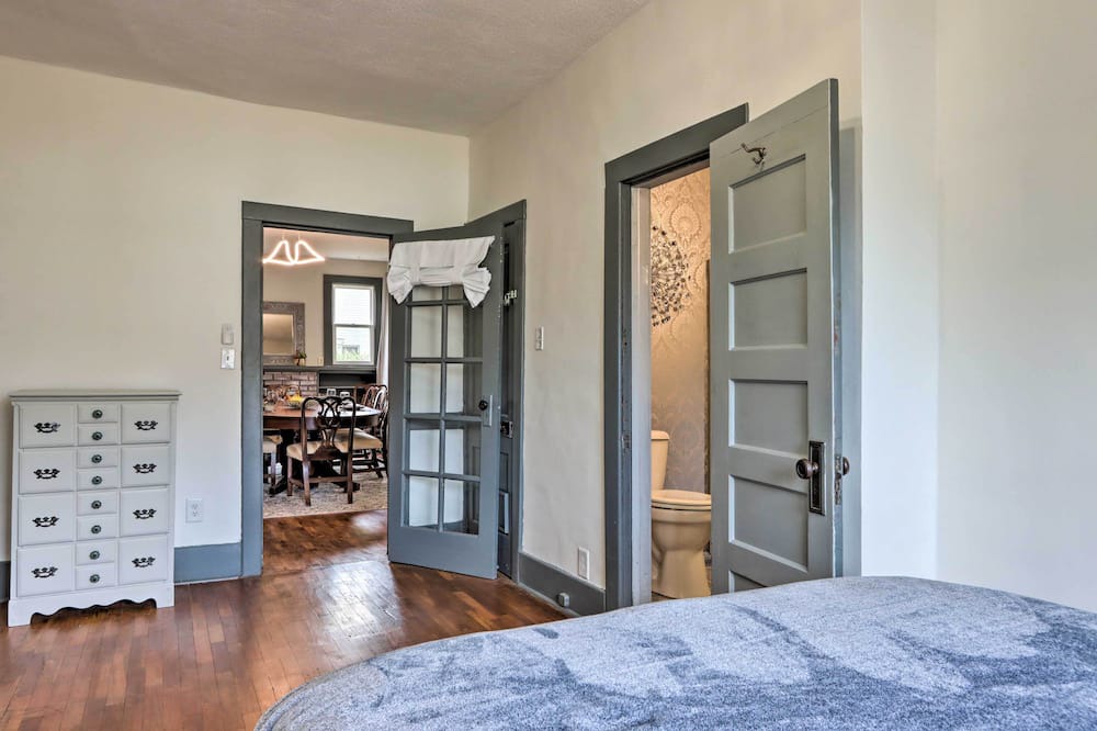 Photo of Bedroom in El Dorado Springs