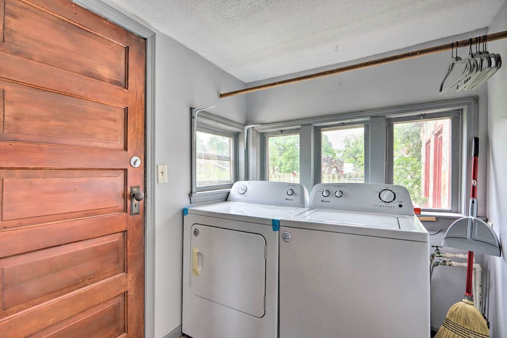 Photo of Bedroom in El Dorado Springs