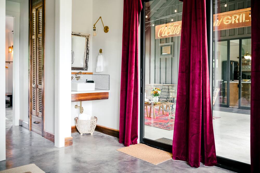 Photo of Bedroom in Carmine