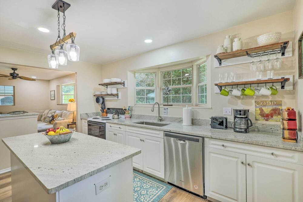 Photo of Kitchen in Fort White