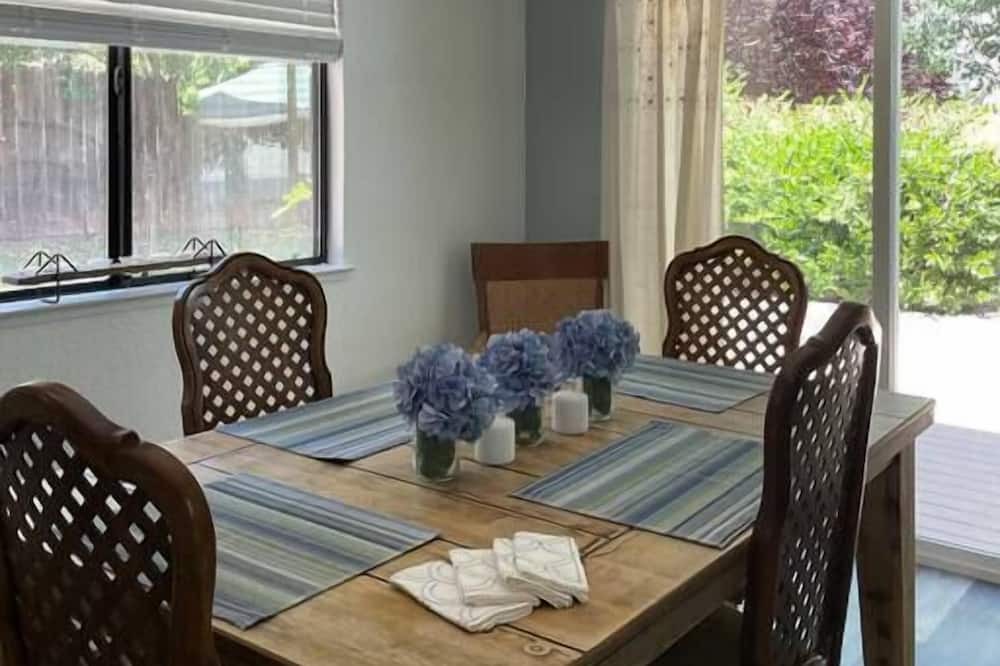 Photo of Others in North Auburn