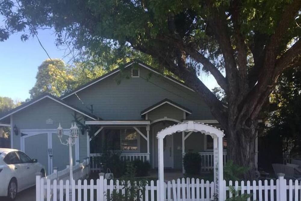 Photo of Outdoor in North Auburn