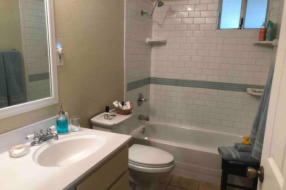 Photo of Bathroom in North Auburn