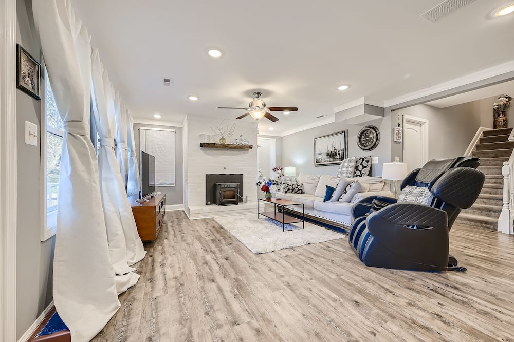 Photo of Bedroom in Ellicott City