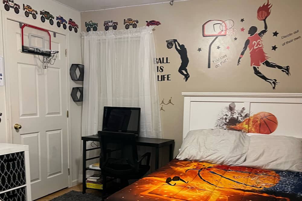 Photo of Bedroom in Schenectady