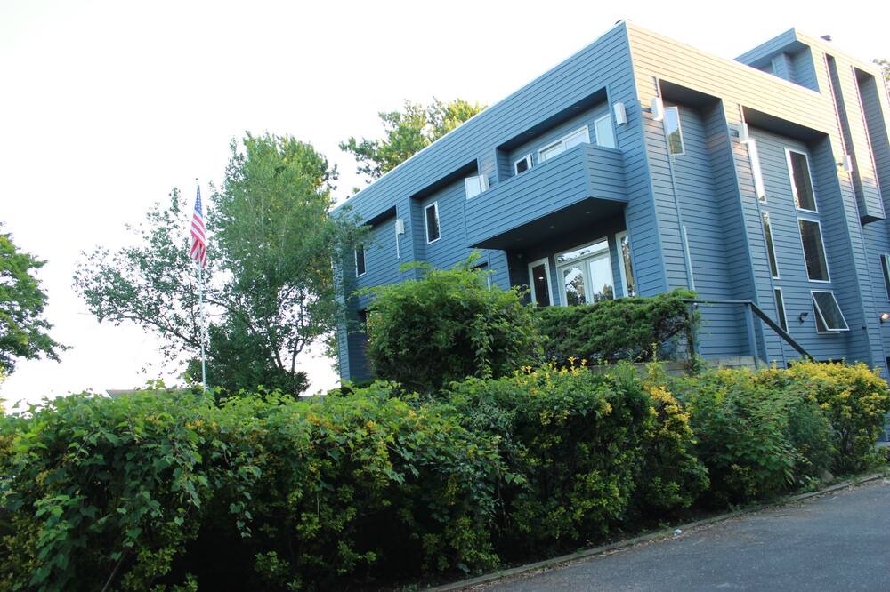 Photo of Outdoor in East Patchogue