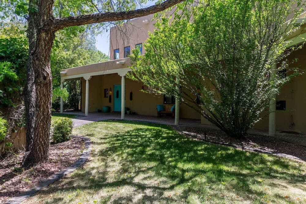 Photo of Others in Los Ranchos de Albuquerque