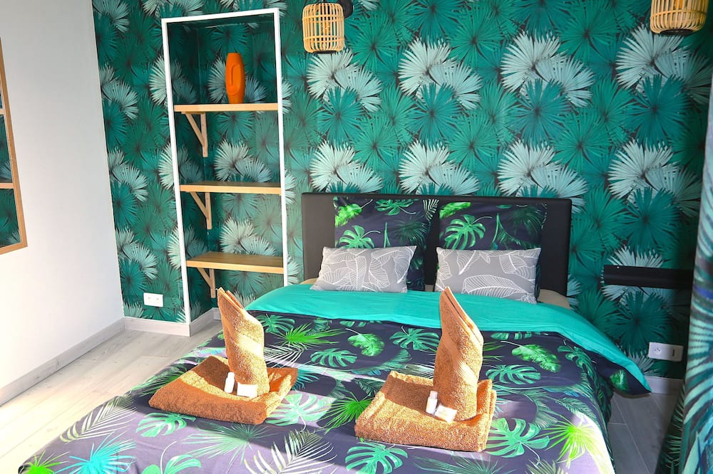 Photo of Bedroom in Villeneuve-sous-Dammartin