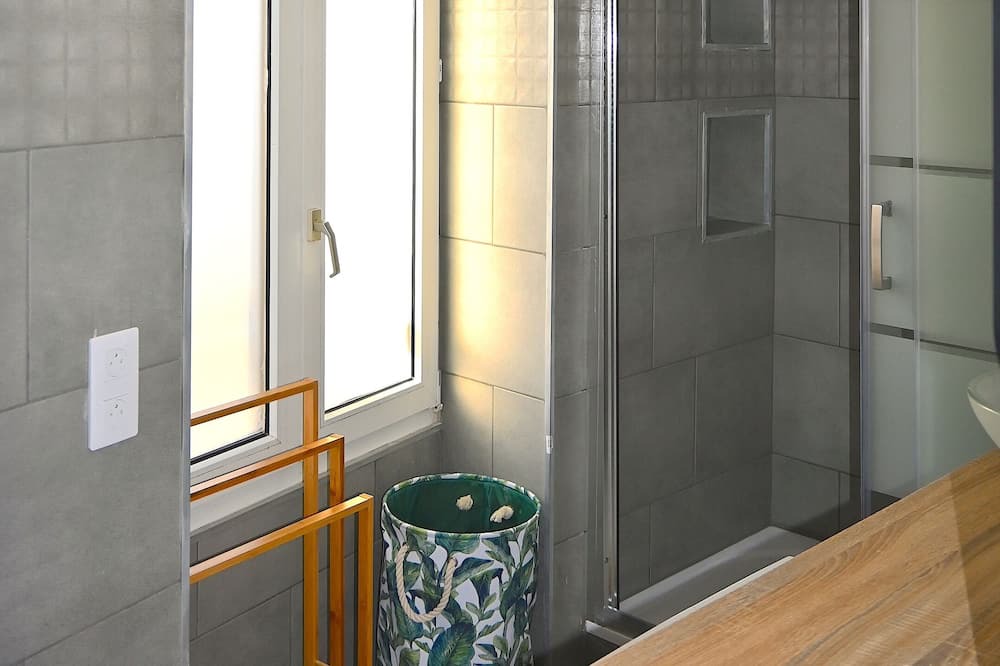 Photo of Bedroom in Villeneuve-sous-Dammartin