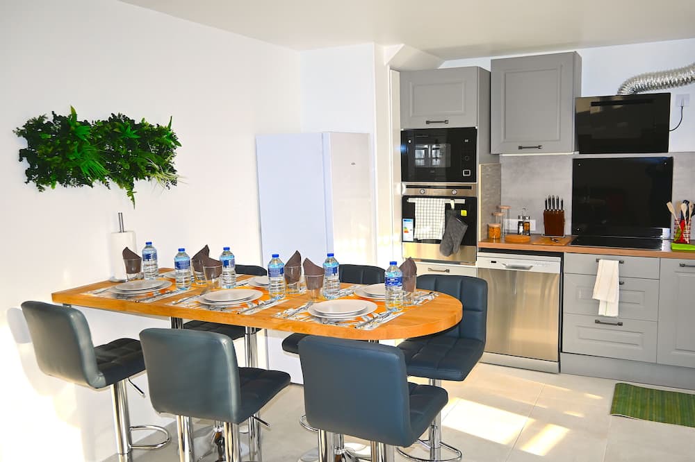 Photo of Kitchen in Villeneuve-sous-Dammartin