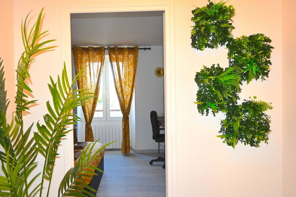 Photo of Others in Villeneuve-sous-Dammartin