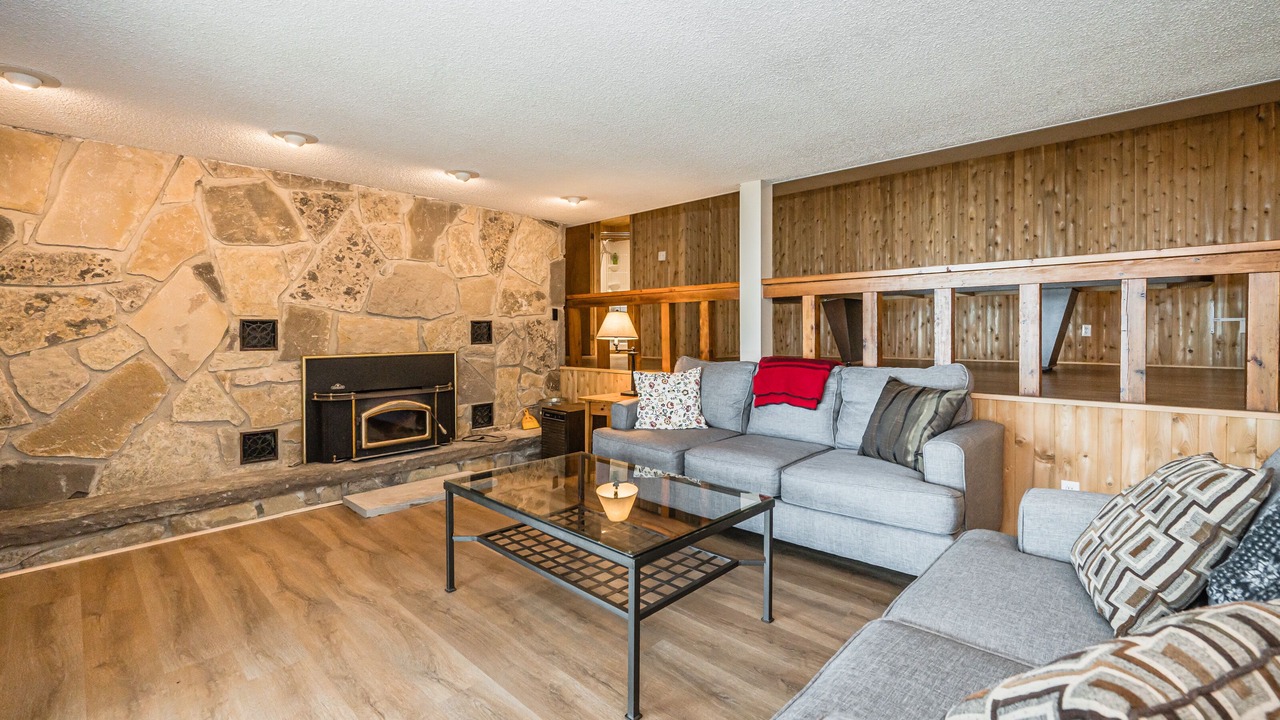 Photo of Livingroom in Northern Bruce Peninsula