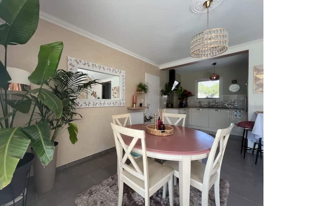 Photo of Others in Genissieux