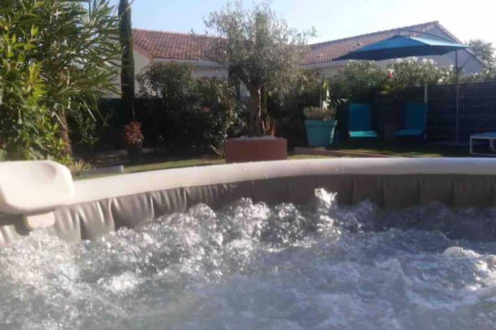 Photo of Outdoor in Genissieux