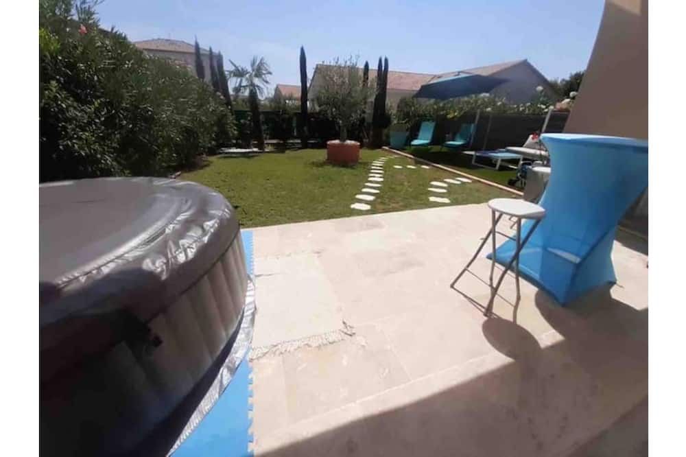 Photo of Others in Genissieux