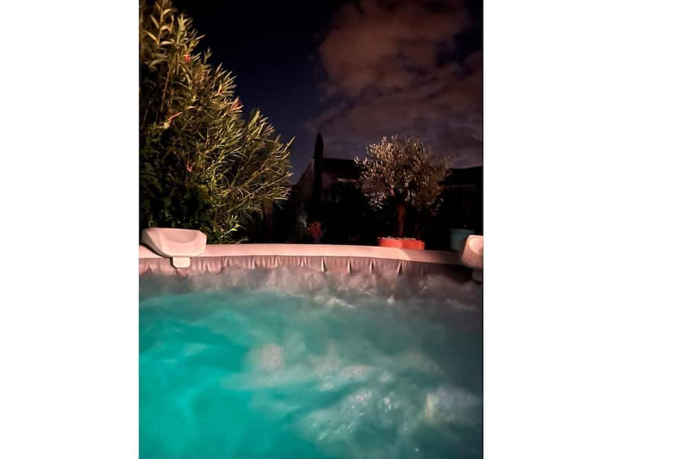 Photo of Outdoor in Genissieux