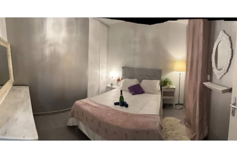 Photo of Bedroom in Genissieux