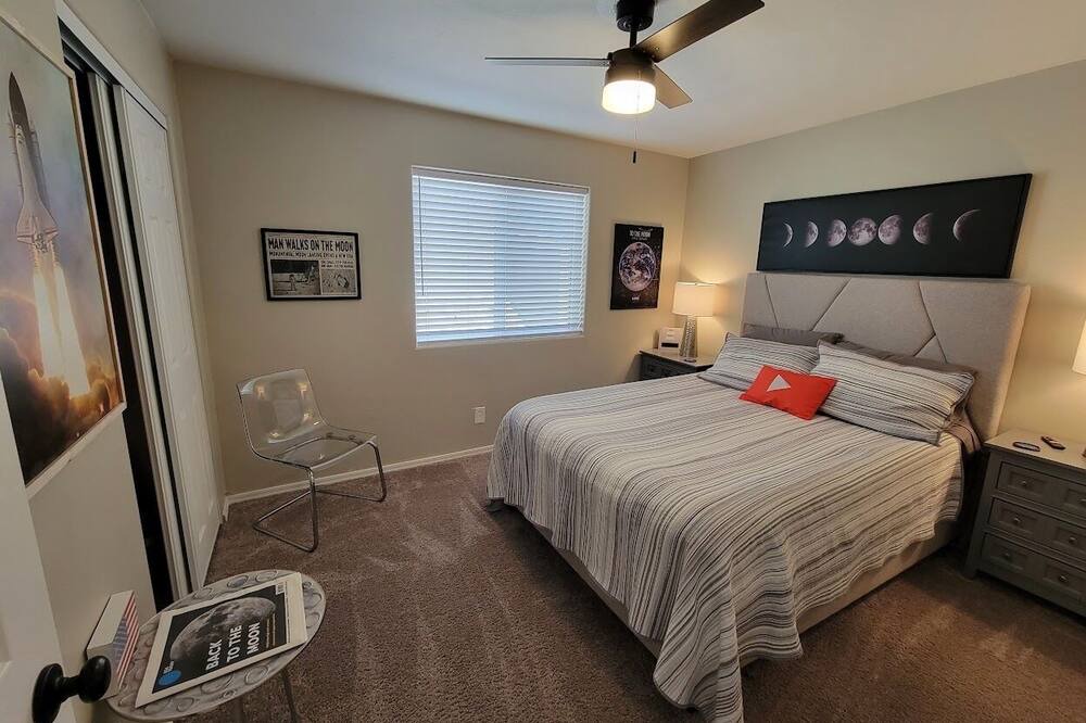Photo of Bedroom in South Harrison