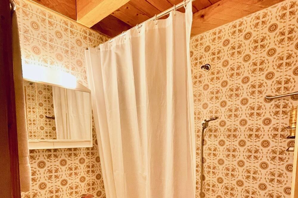 Photo of Bathroom in Barboleusaz