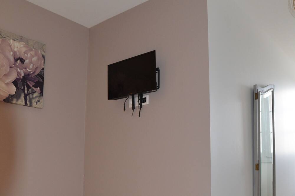 Photo of Bedroom in Meung-sur-Loire