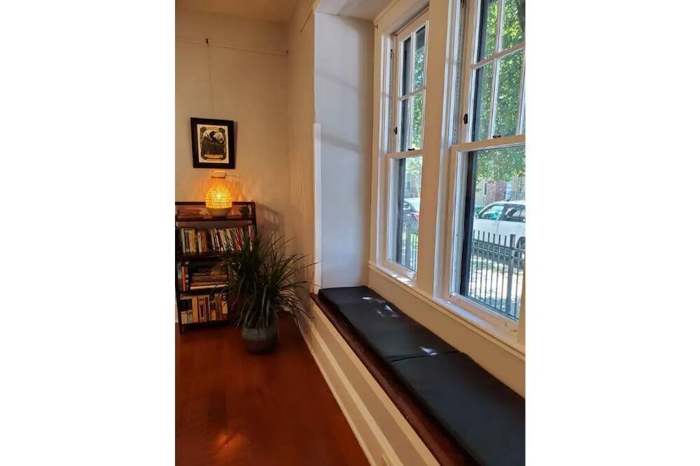 Photo of Bedroom in Pleasant Street