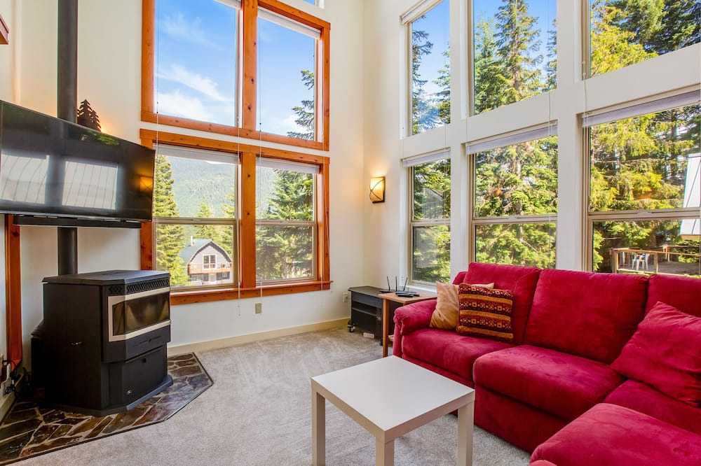 Photo of Others in Hyak