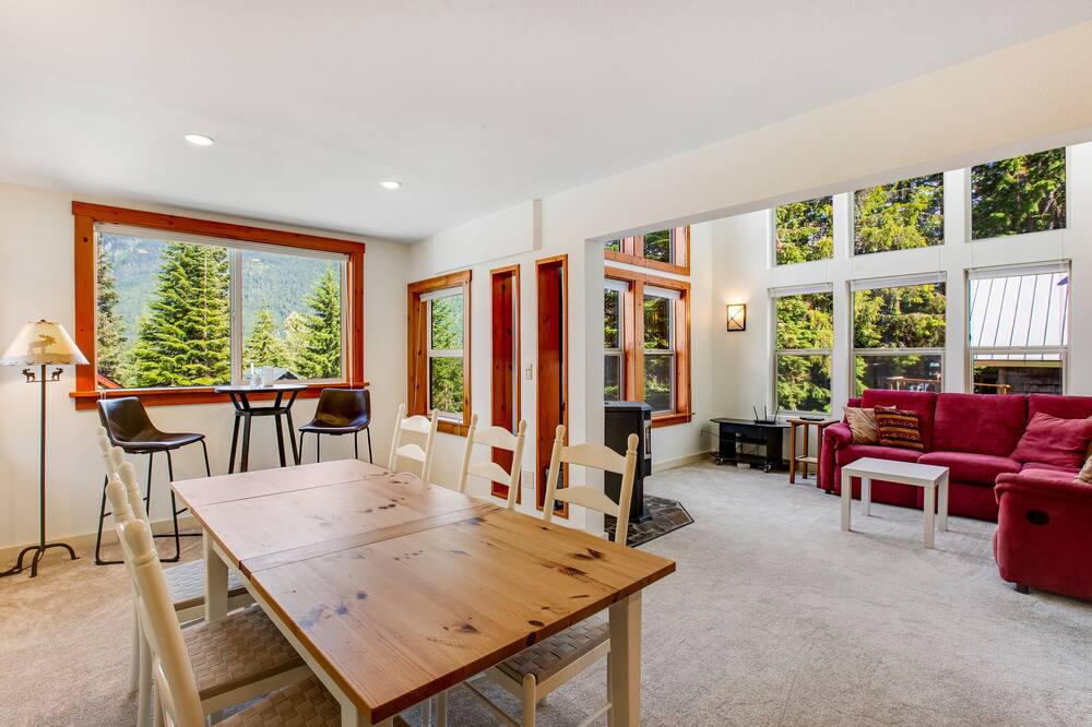 Photo of Others in Hyak