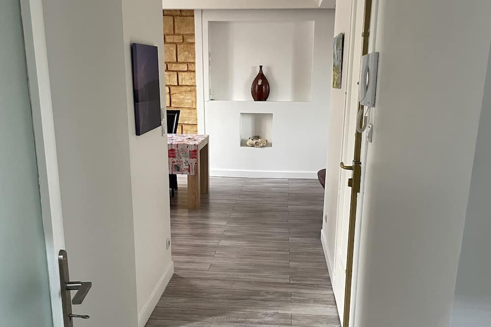 Photo of Bedroom in Cote Ouest Ormeaux