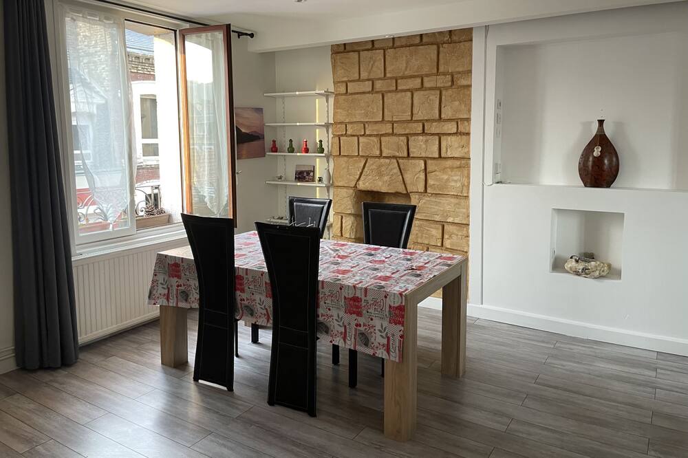 Photo of Kitchen in Cote Ouest Ormeaux