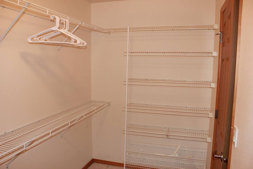 Photo of Bedroom in Everett
