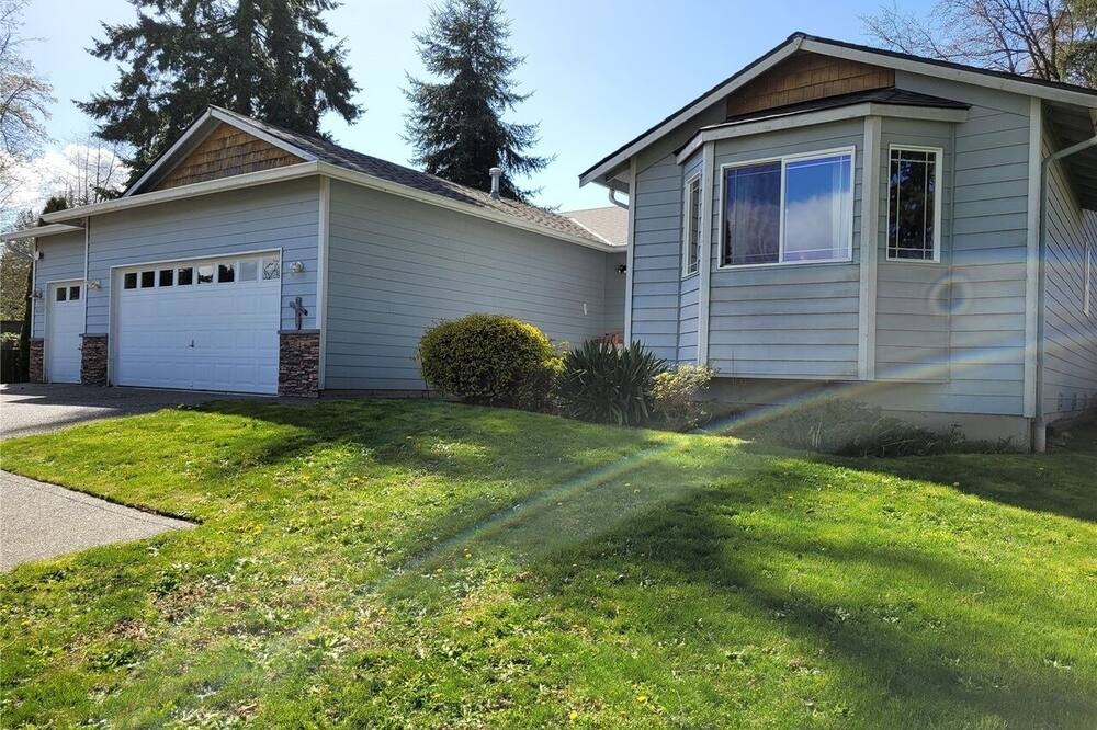 Photo of Outdoor in Everett