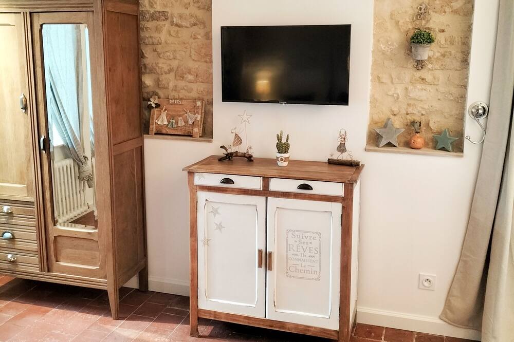 Photo of Bedroom in Secqueville-en-Bessin