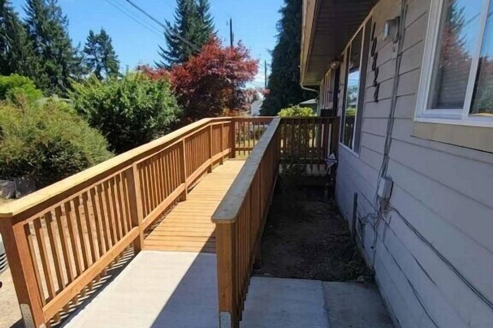 Photo of Outdoor in Everett