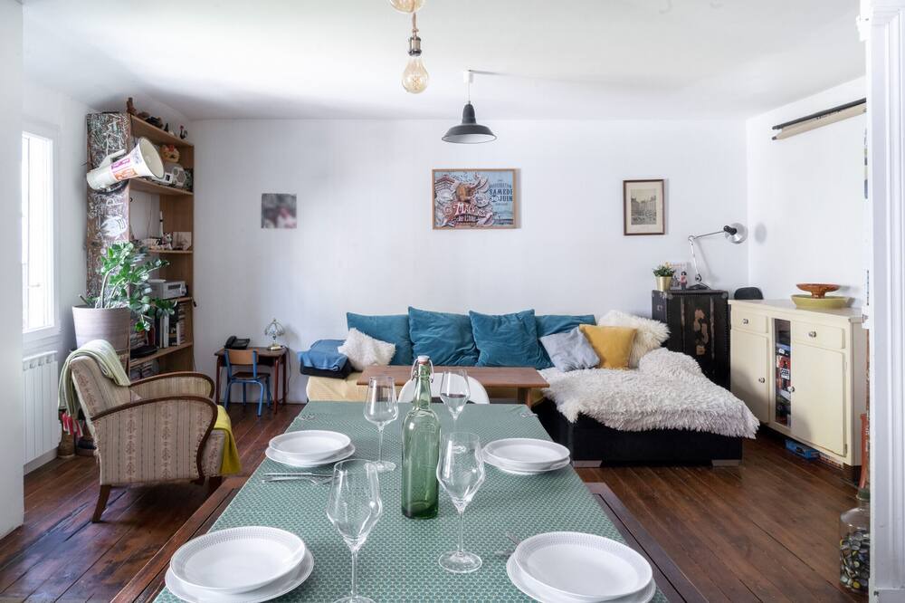 Photo of Livingroom in Canclaux