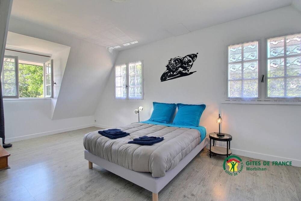 Photo of Bedroom in Le Faouet