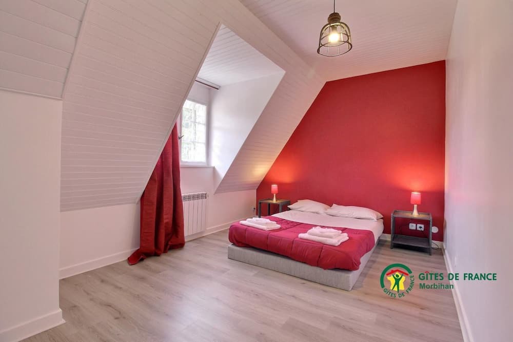 Photo of Bedroom in Le Faouet