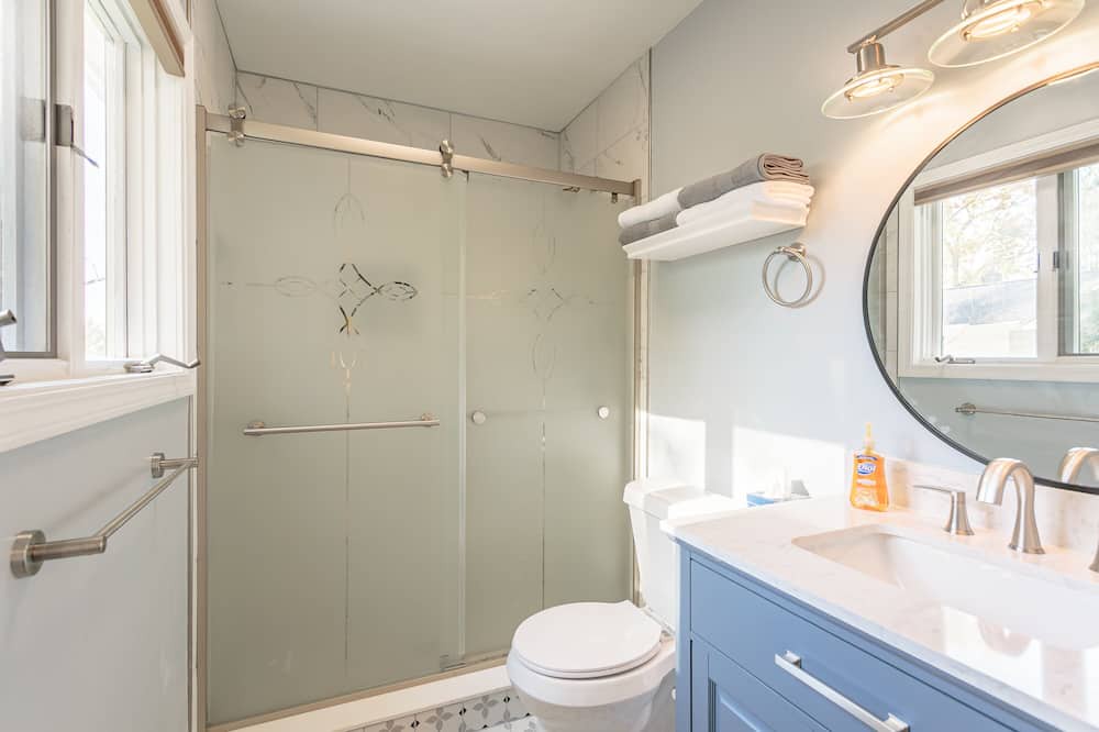 Photo of Bathroom in Rushville