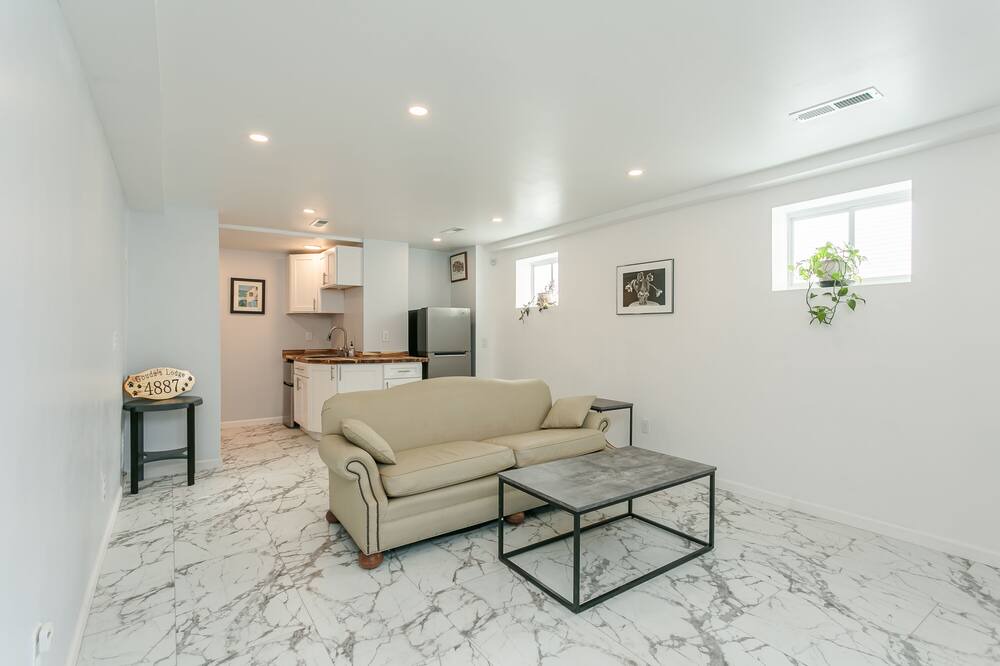 Photo of Livingroom in Rushville