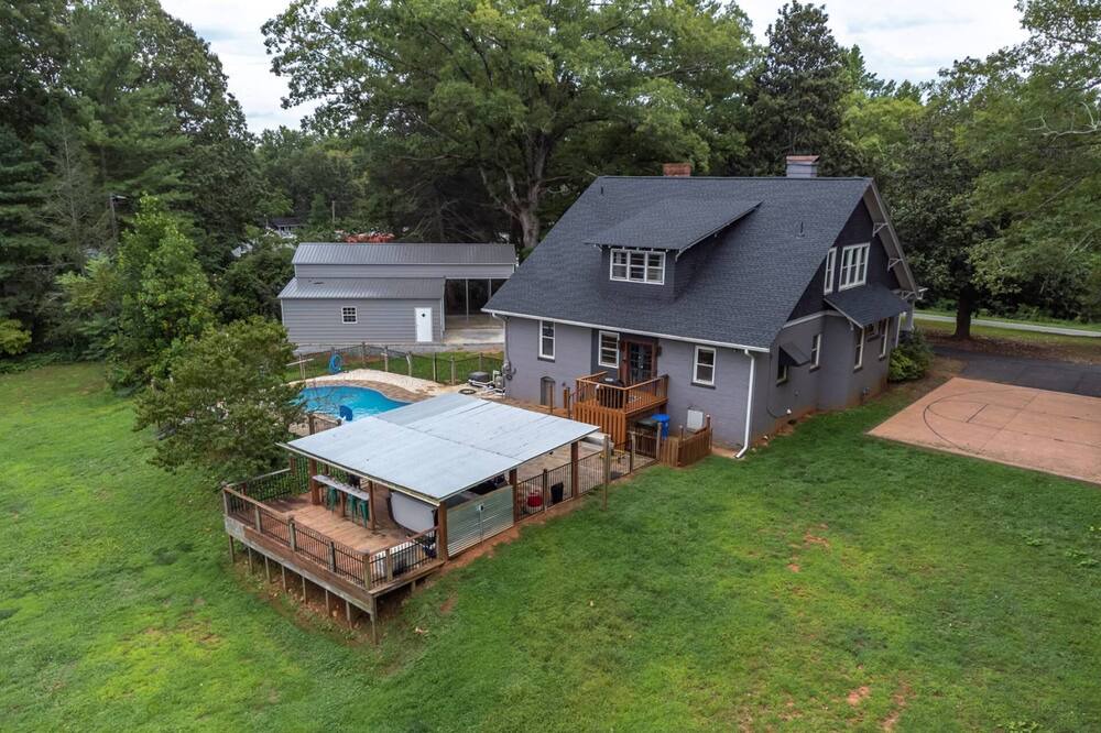 Photo of Outdoor in Rutherfordton