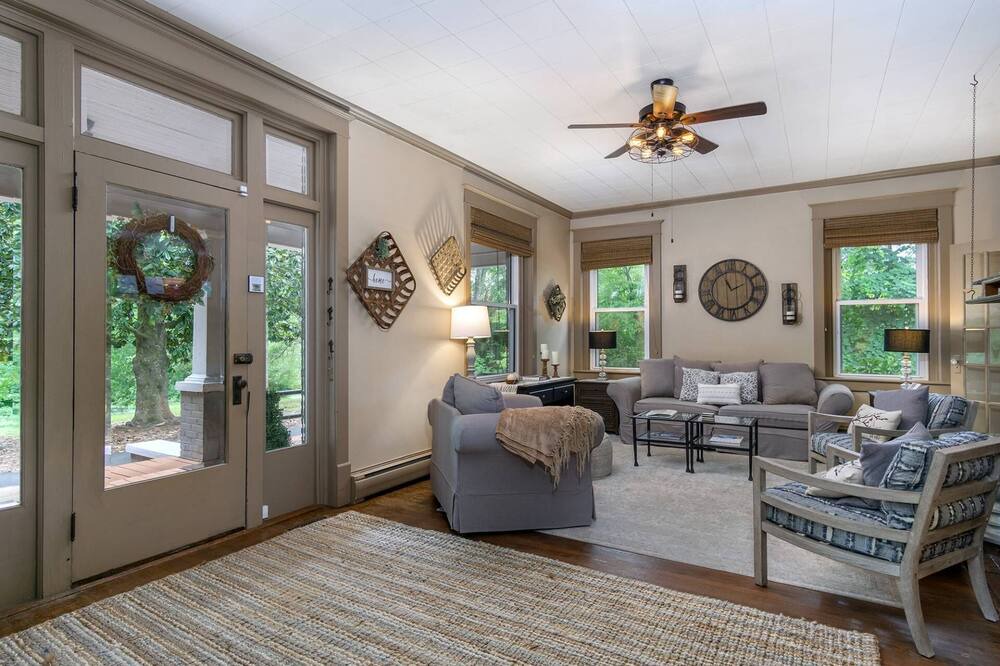 Photo of Bedroom in Rutherfordton