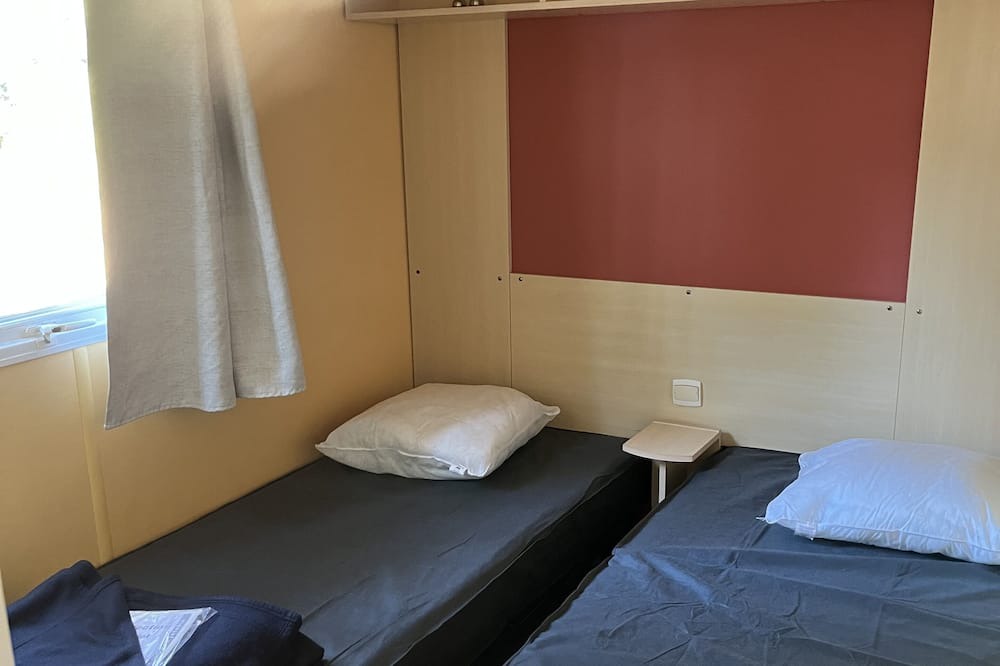 Photo of Others in La Boissiere-de-Montaigu