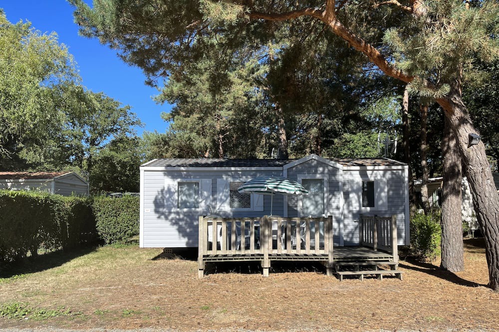 Photo of Outdoor in La Boissiere-de-Montaigu