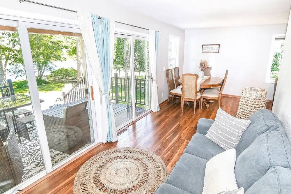 Photo of Livingroom in Montello